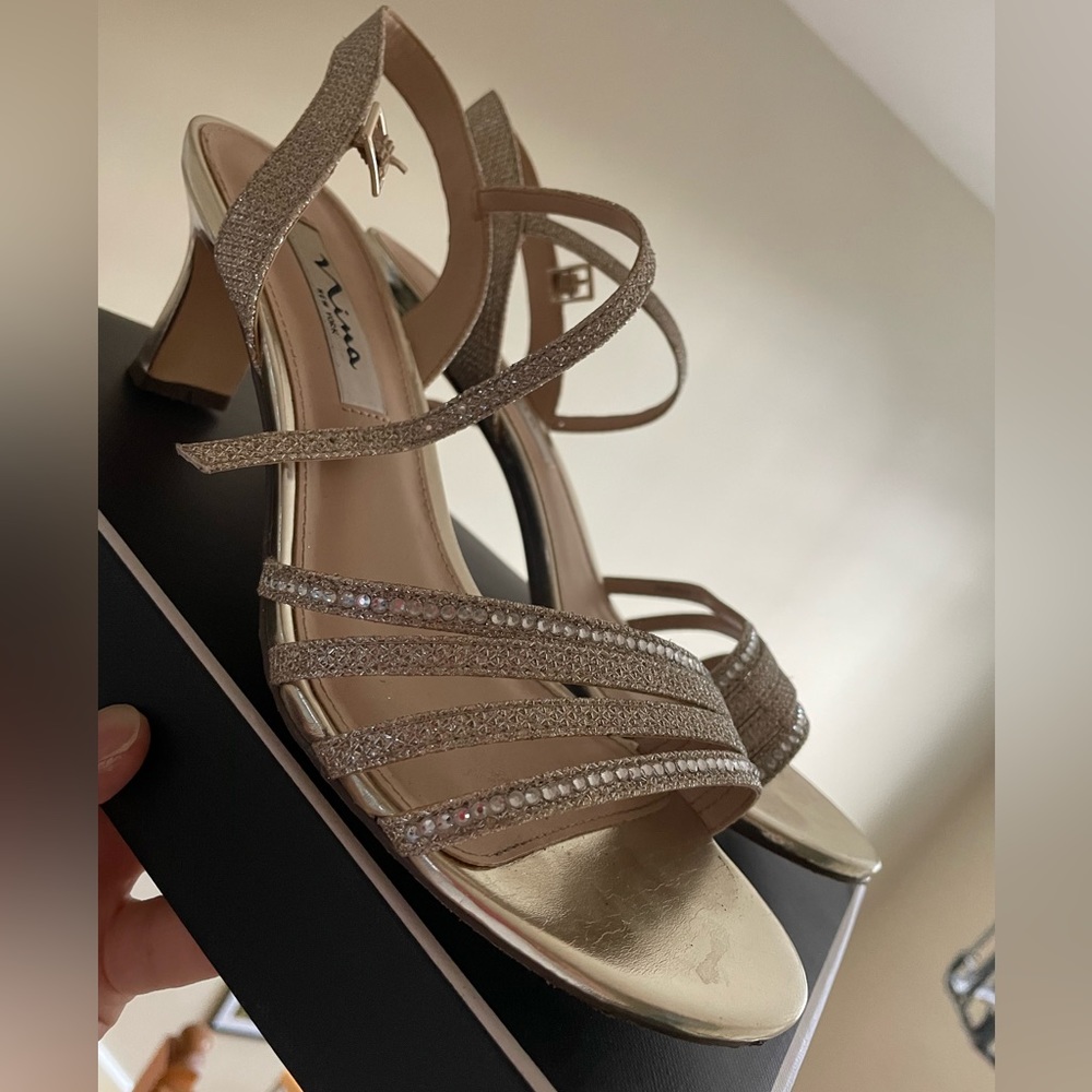 womens 8.5 straps kitten heel shoes
